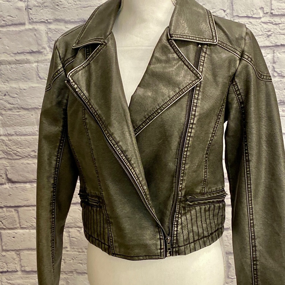 Vegan Leather Women’s Jacket Size M - Picture 4 of 5